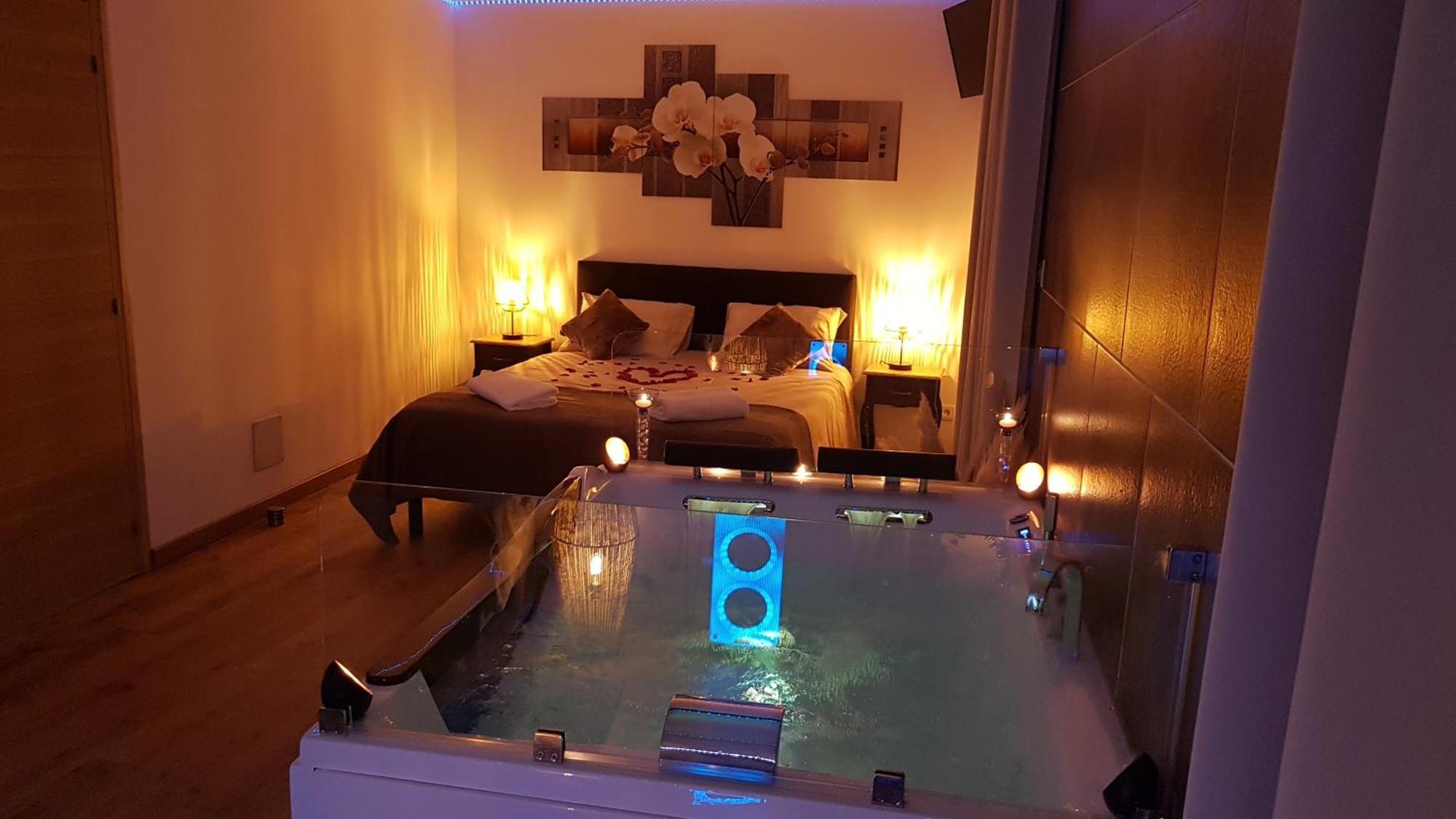 Love Room Jaccuzi Puisserguier Eksteriør bilde